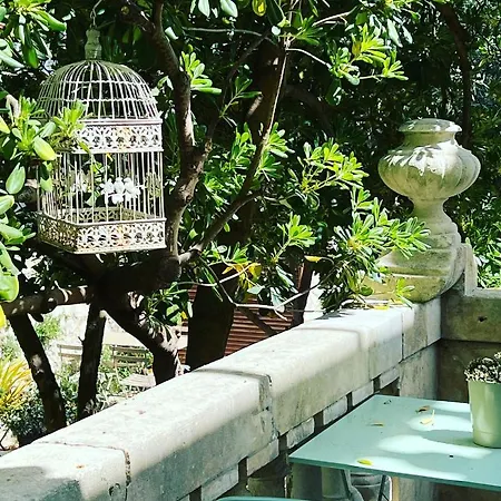 Maison Douce 4* Арль